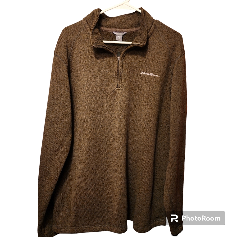 Eddie Bauer Mens 1/4 Zip Long Sleeve pullover.
